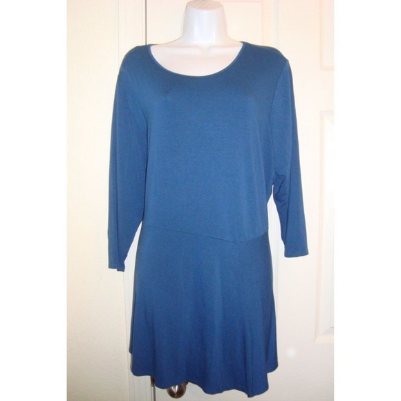 Vince Camuto Tops - Vince Camuto Sapphire Top Tunic 2X